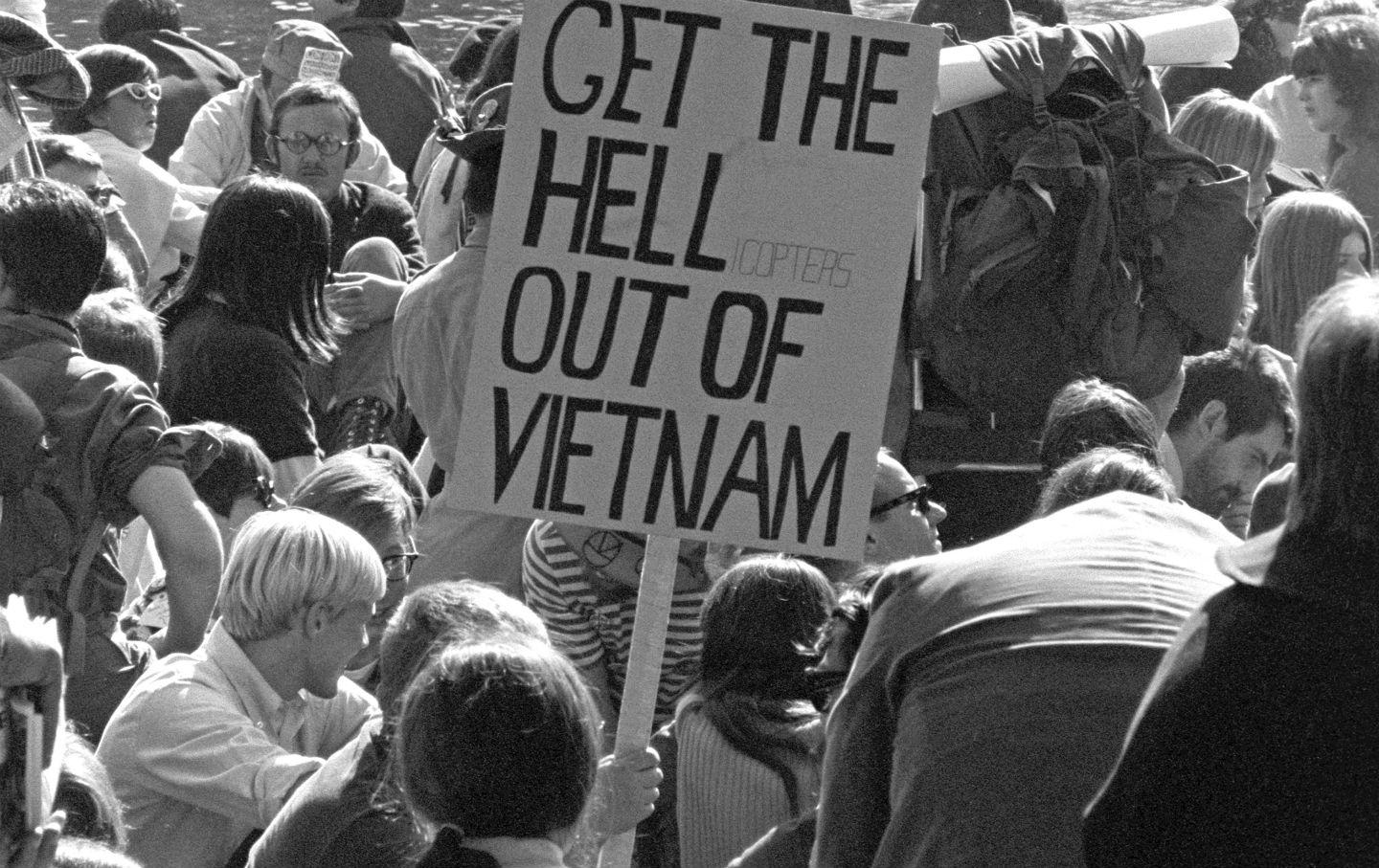 A group of people protesting

Description automatically generated with medium confidence