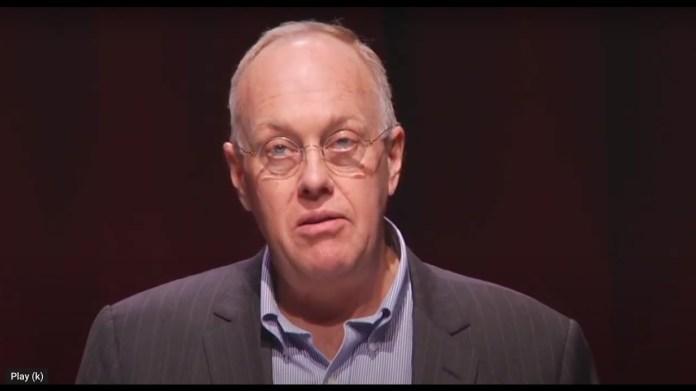 A person wearing glasses

Description automatically generated with medium confidence