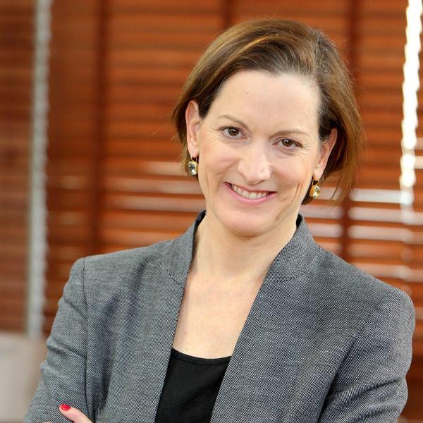 A picture containing human face, person, clothing, smile

Description automatically generated