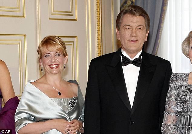 Kateryna Yushchenko (pictured with Viktor) told her husband his lips 'tasted metallic' after he was poisoned 