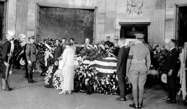 President Warren Harding's body lies in state at the White House in August 1923.