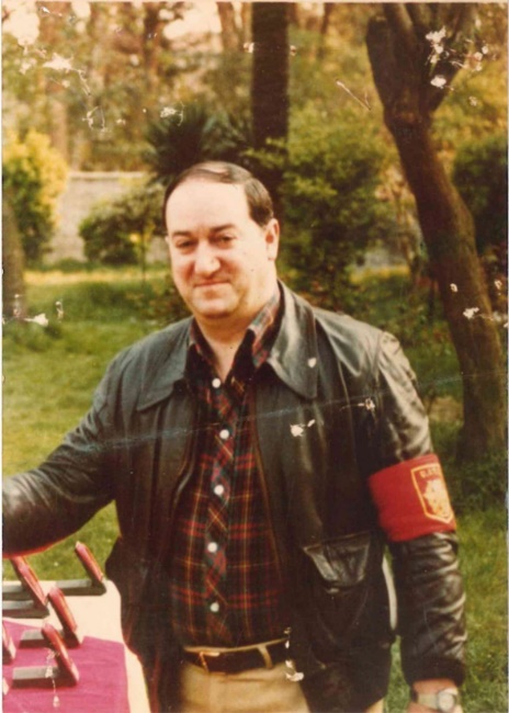 A person in a leather jacket

Description automatically generated with medium confidence