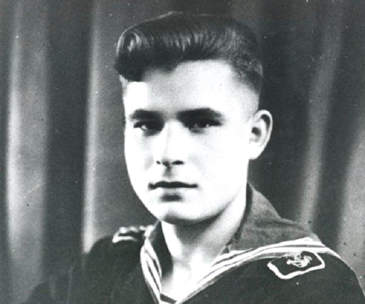 A person in a uniform Description automatically generated