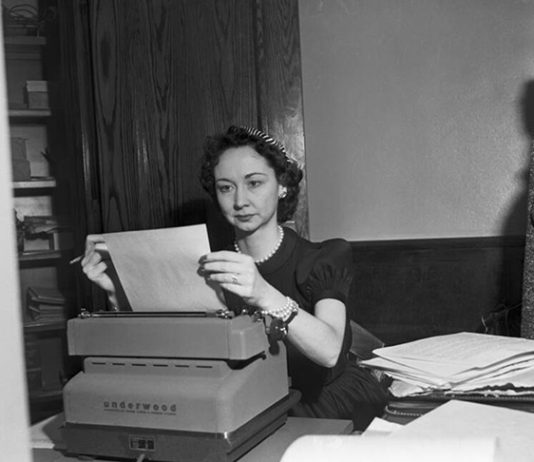 When Star Gossip Columnist Began to Dig Deep Into JFK Assassination, She Turned Up Dead: Now TV Legal Analyst Appears to Have Cracked Case