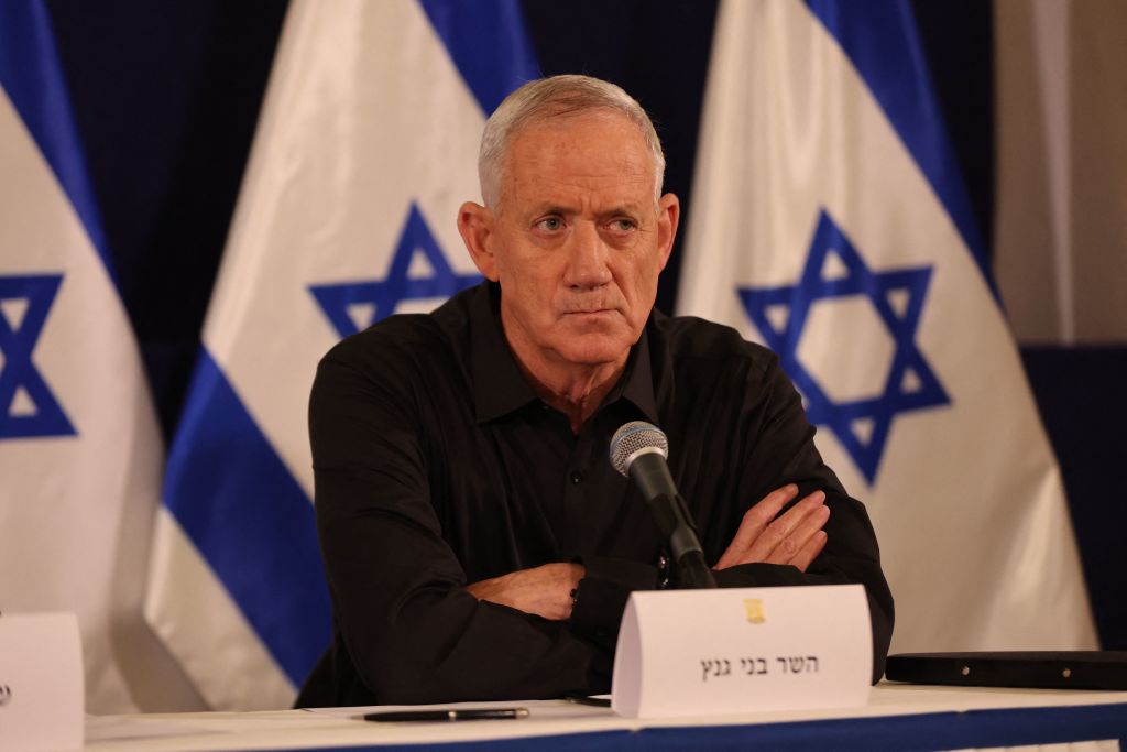 Israel's Gantz threatens to escalate clashes with Hezbollah