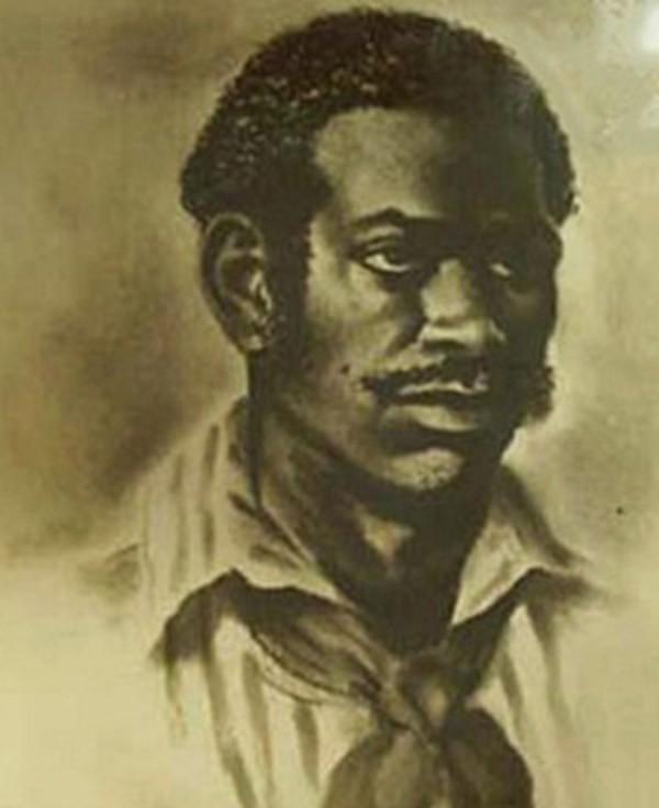 A close-up of a person
Description automatically generated