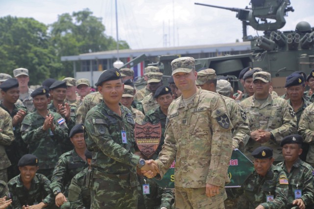 U.S. and Thai Soldiers Celebrate Mission Success