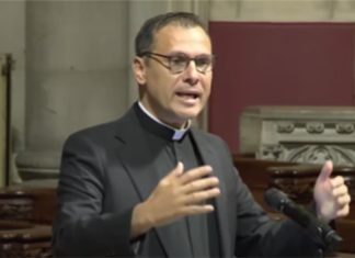Palestinian Pastor Calls for an End to Colonialism, Empire, and Apartheid from MLK’s Pulpit
