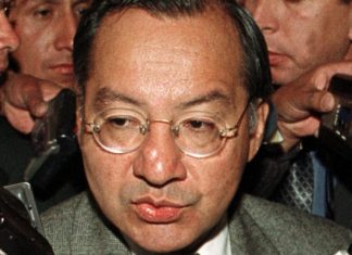 Ex-diplomat’s Cuban Espionage Case Isn’t the Biggest U.S. “Spyfail” A close-up of a person wearing glasses Description automatically generated