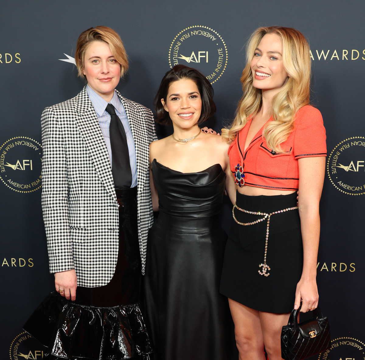 A group of women posing for a photo

Description automatically generated
