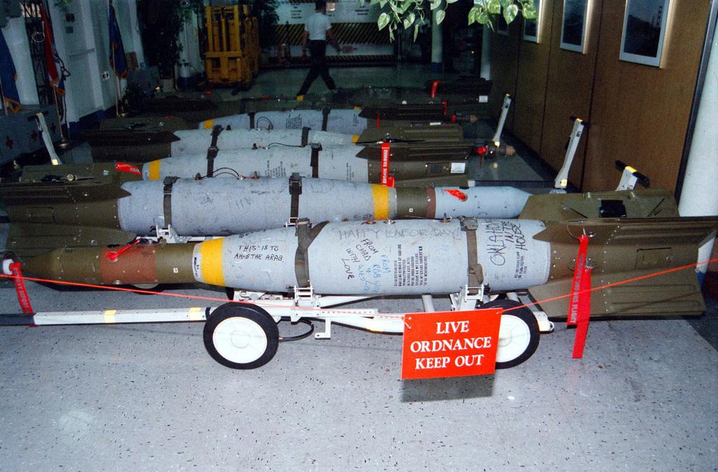 A model of a space ship

Description automatically generated with low confidence