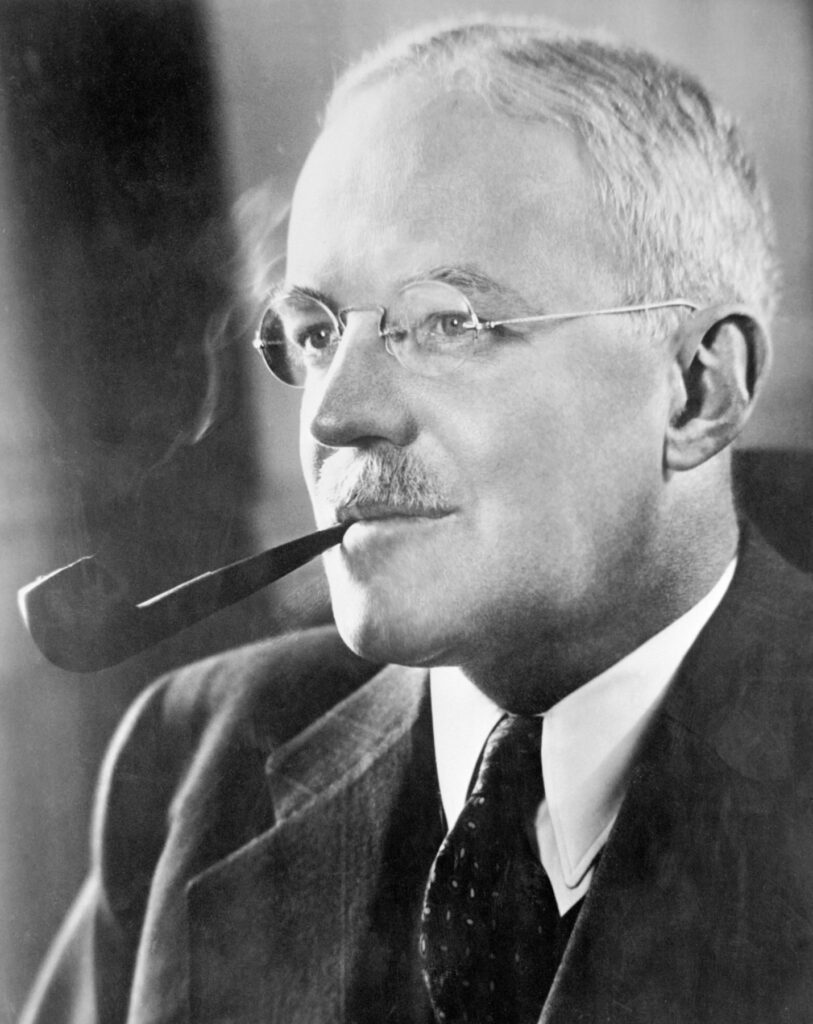 Allen Dulles - Wikipedia