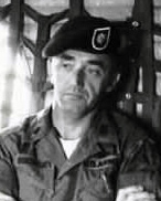 A person in a military uniform

Description automatically generated