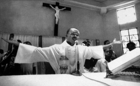 Aristide Demanded French Pay Reparations to Haiti. He Ended Up in Exile. -  The New York Times
