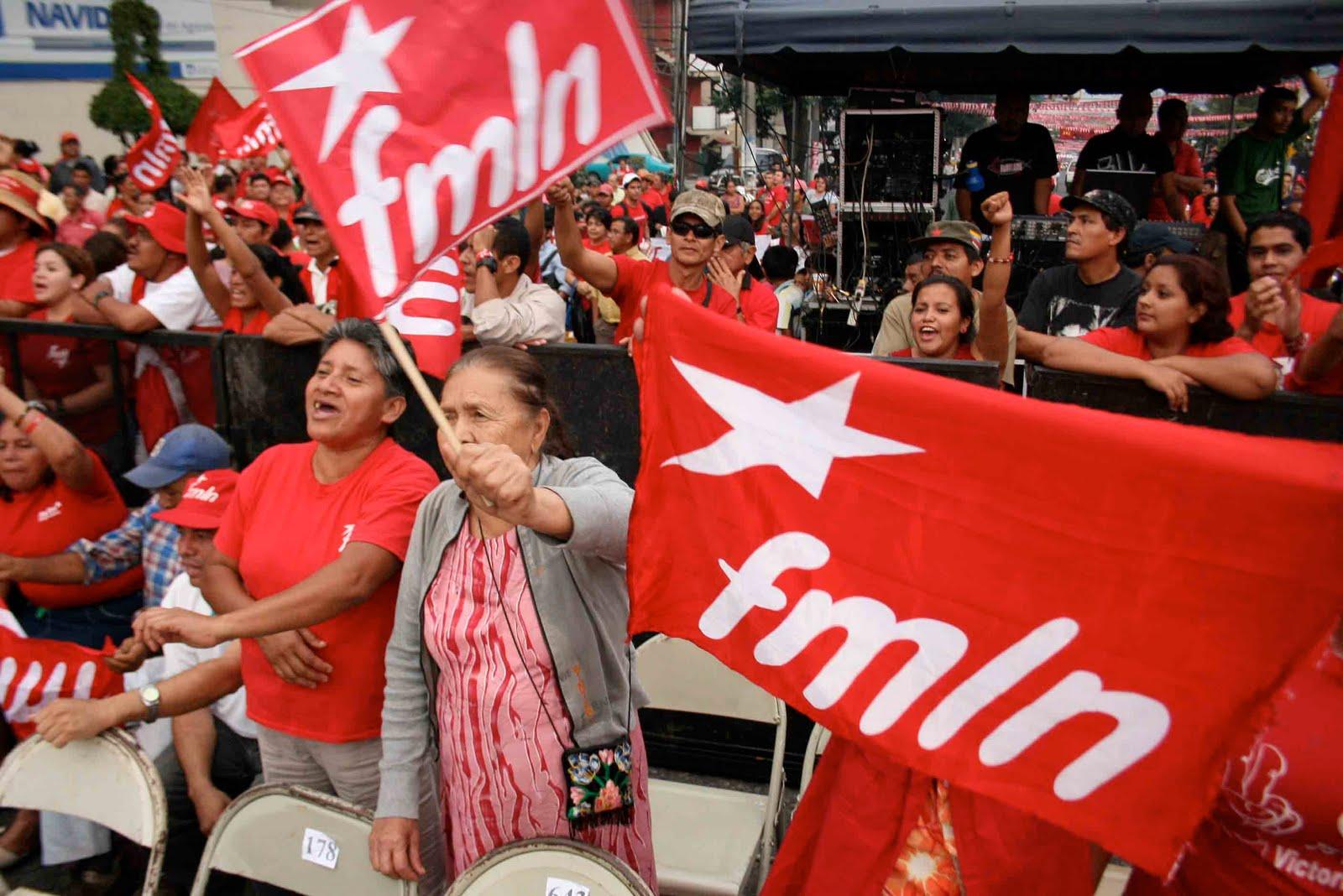 A group of people holding flags

AI-generated content may be incorrect.