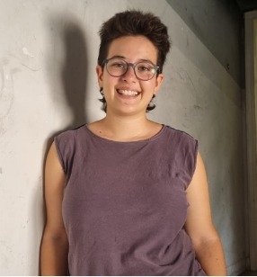 A person smiling at camera
AI-generated content may be incorrect.