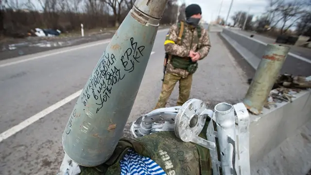 Wetin remain of one cluster bomb rocket wey Ukrainian army collect from di war front