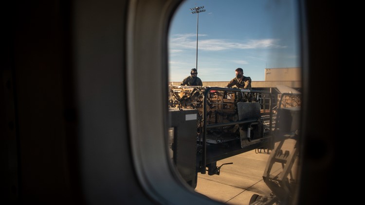 A window of a plane

AI-generated content may be incorrect.