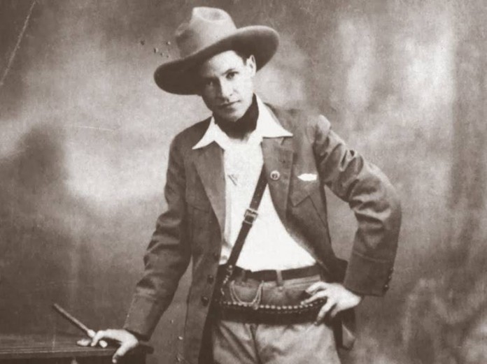 A person in a cowboy hat

AI-generated content may be incorrect.