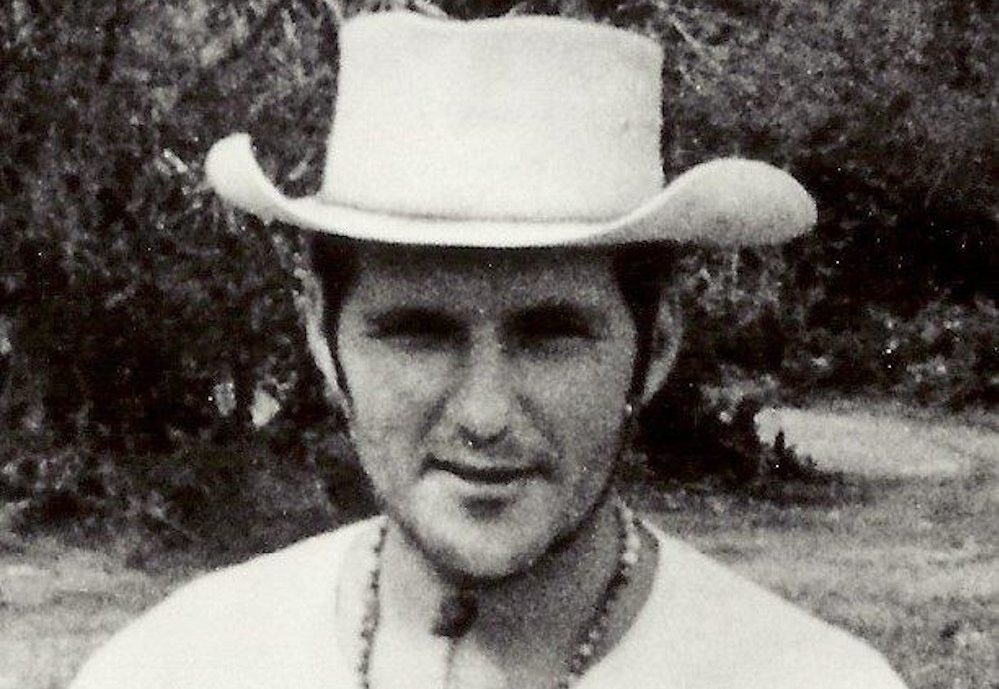 A person wearing a cowboy hat
AI-generated content may be incorrect.