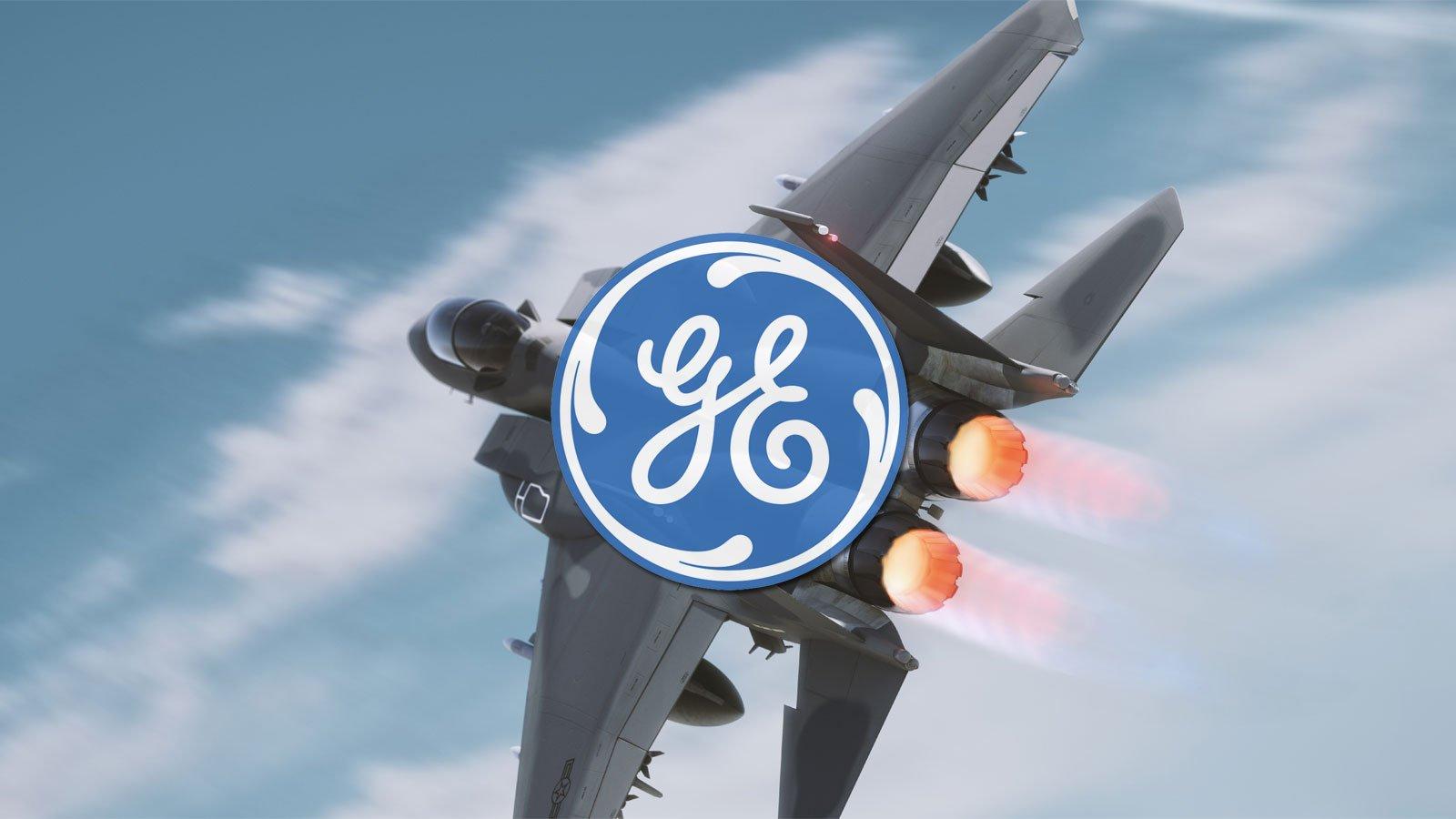 A jet fighter jet flying in the sky
AI-generated content may be incorrect.