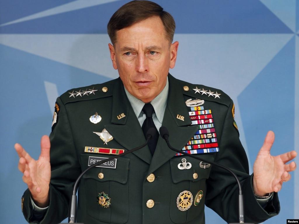A person in a military uniform
AI-generated content may be incorrect.