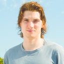 A person with long hair and a blue sky

AI-generated content may be incorrect.
