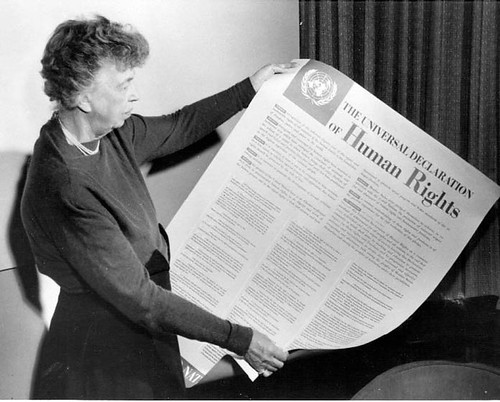 A person holding a newspaper
AI-generated content may be incorrect.