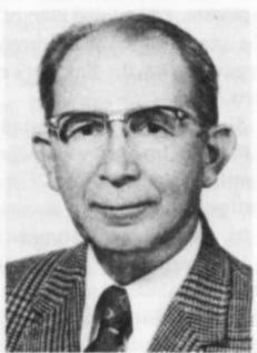 A person wearing a suit and tie

AI-generated content may be incorrect.