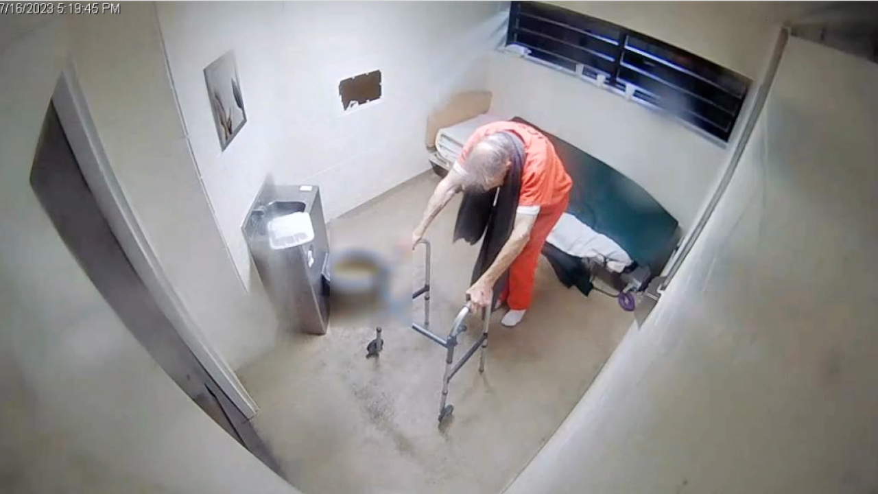 A person in a prison cell

AI-generated content may be incorrect.