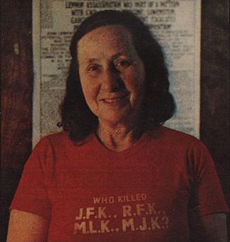 A person in a red shirt

AI-generated content may be incorrect.