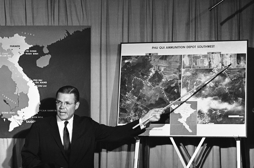 A person in a suit pointing at a map

AI-generated content may be incorrect.