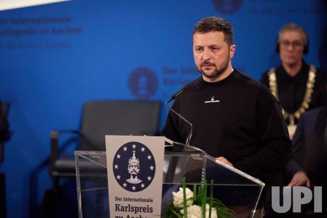 Photo: Ukrainian President Zelensky Receives Charlemagne Prize -  GRM2023051437 - UPI.com