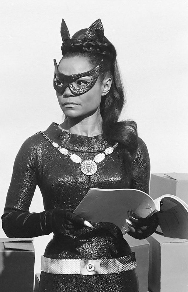 Beautiful Portrait Photos of Eartha Kitt as Catwoman in the TV Series ...