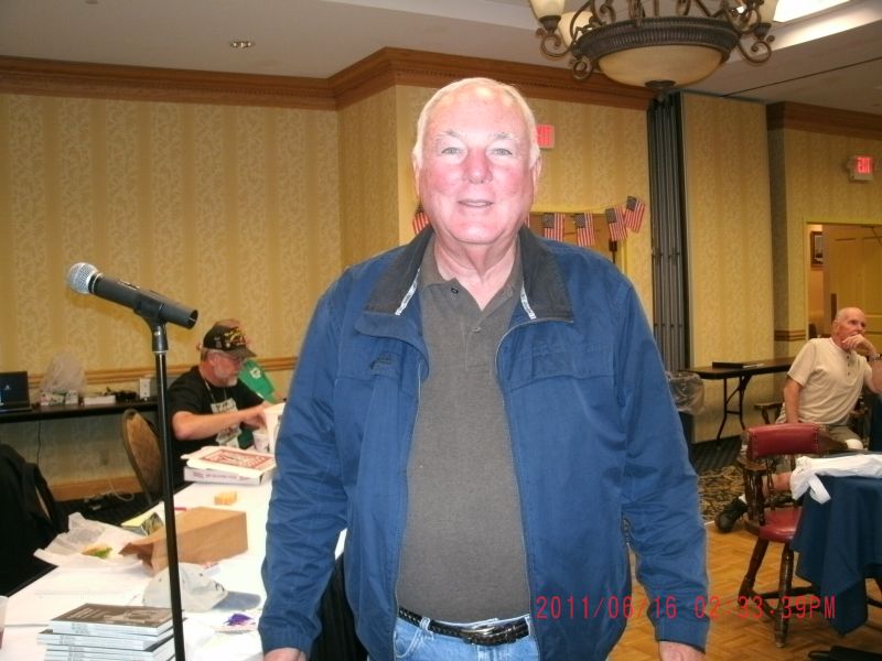 A person standing in a room

AI-generated content may be incorrect.