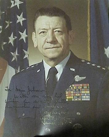 A person in a military uniform
AI-generated content may be incorrect.