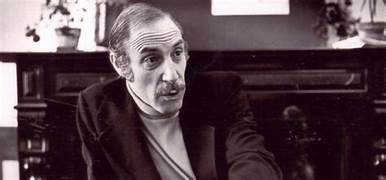 A person with a mustache

AI-generated content may be incorrect.