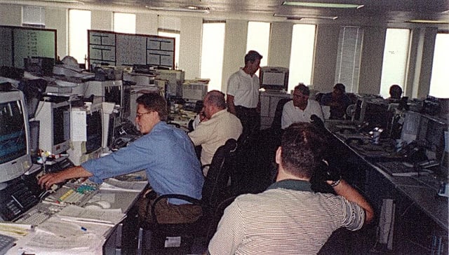 r/911archive - Inside the Cantor Fitzgerald offices in 1 WTC, which were above the impact zone of Flight 11. 