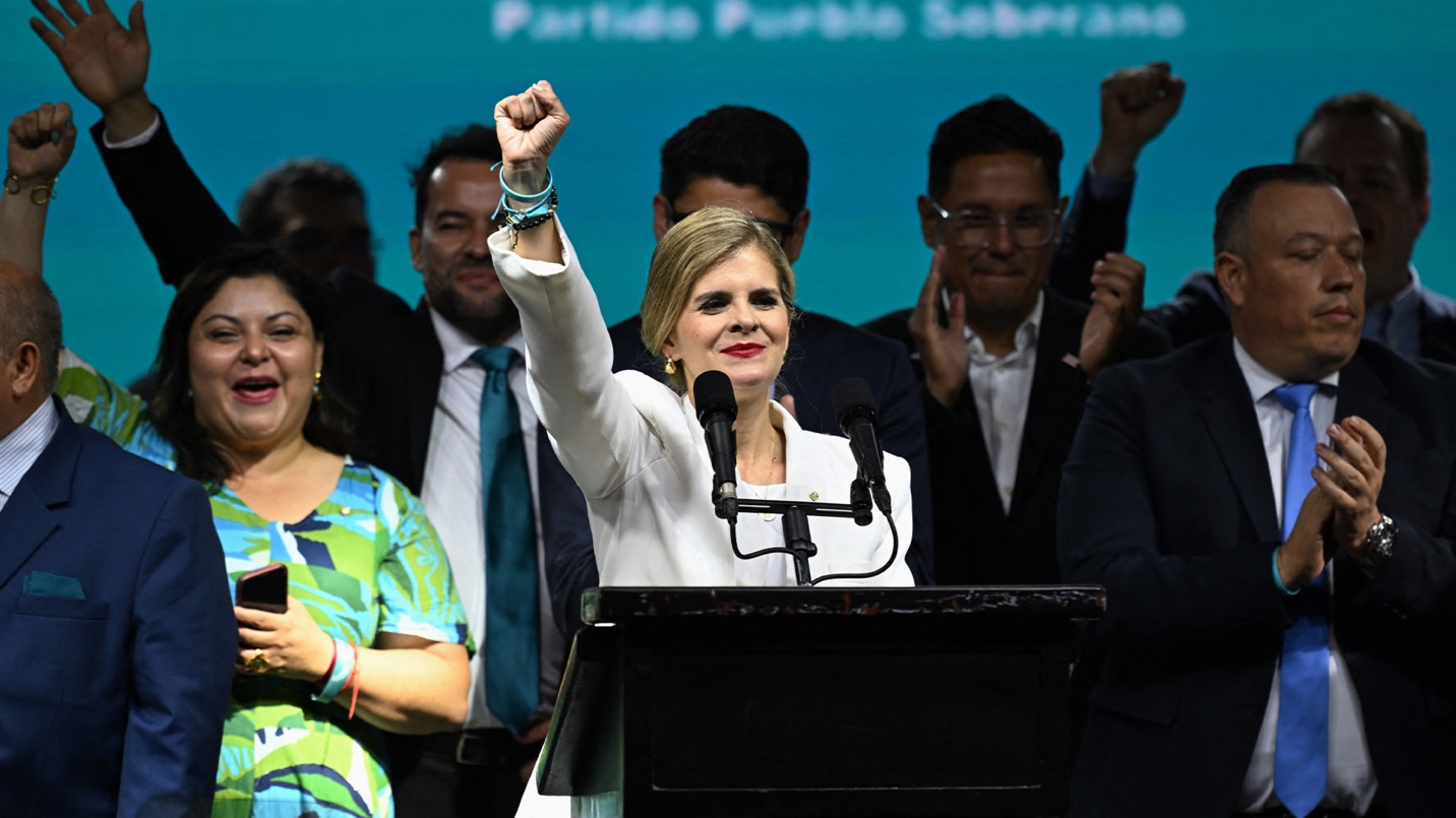 Right wing candidate Fernandez declares victory in Costa Rica