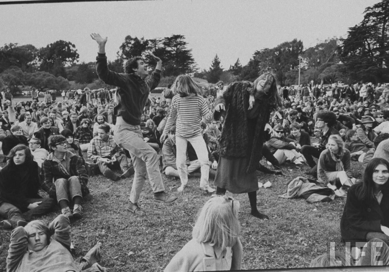 A group of people dancing in a field

AI-generated content may be incorrect.