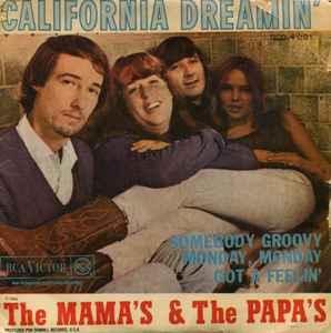 A group of people posing for a photo

AI-generated content may be incorrect.