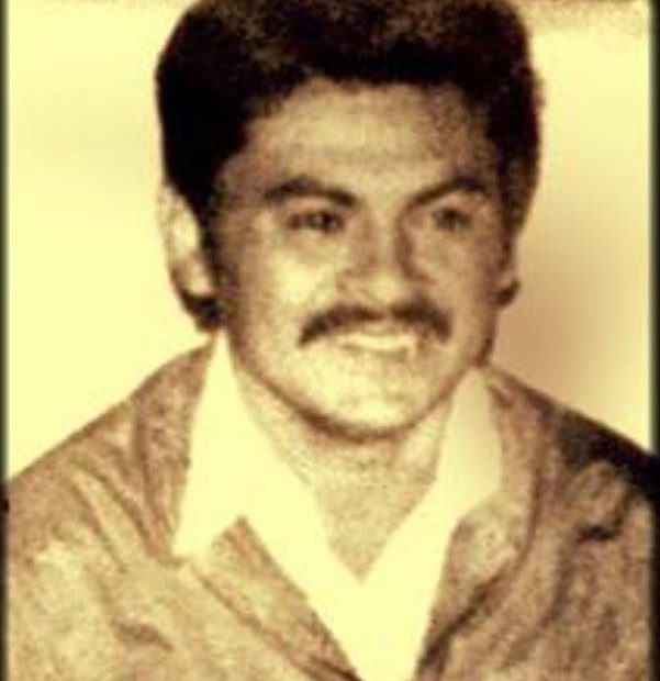 A person with a mustache

AI-generated content may be incorrect.