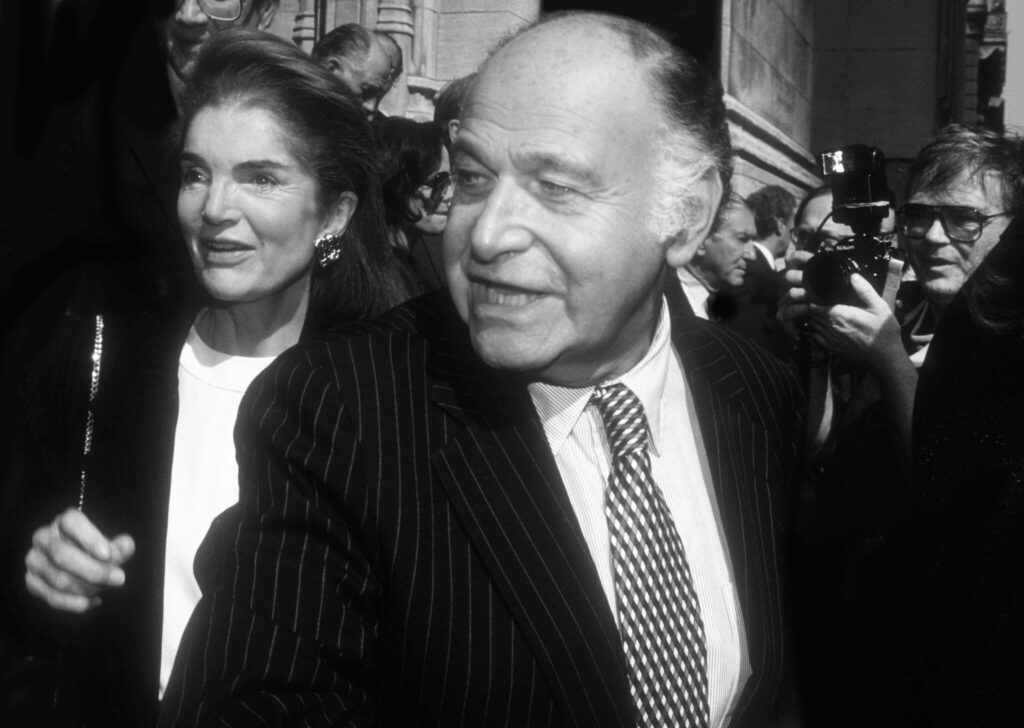 Maurice Tempelsman, Diamond Magnate and Jackie Onassis's ...