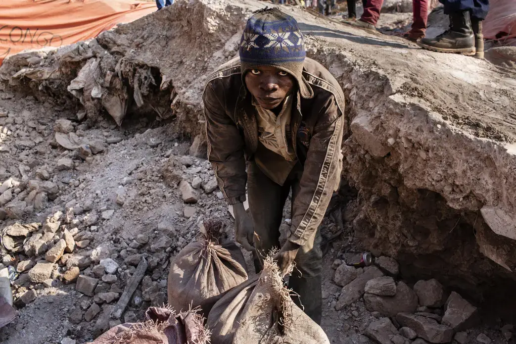 Photographing Congo's Cobalt Empire | Pulitzer Center