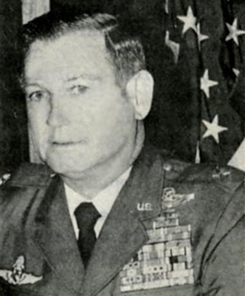 A person in military uniform

Description automatically generated