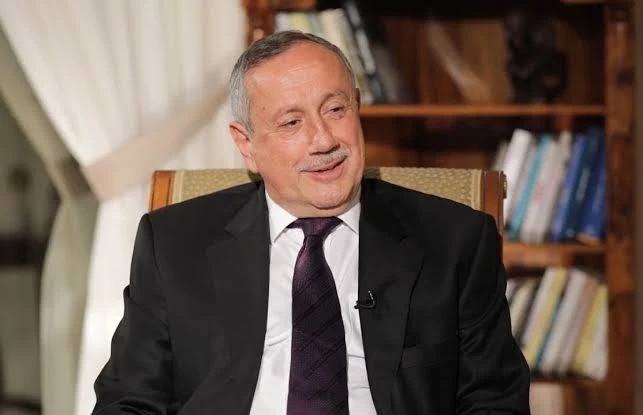 Image of من هو فراس طلاس؟
