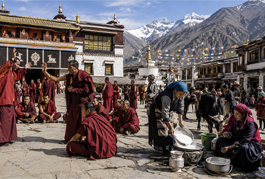 Gold and Chains: Travel Report From Tibet