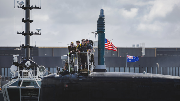 The Virginia-class fast-attack submarine USS Vermont (SSN 792) arrives at HMAS Stirling in Western Australia for a scheduled Submarine Maintenance Period (SMP), marking the first time Pearl Harbour Naval Shipyard and Intermediate Maintenance Facility will lead and execute SSN maintenance in Australia.

Credit: Defence / ABIS Jaxsen Shinners