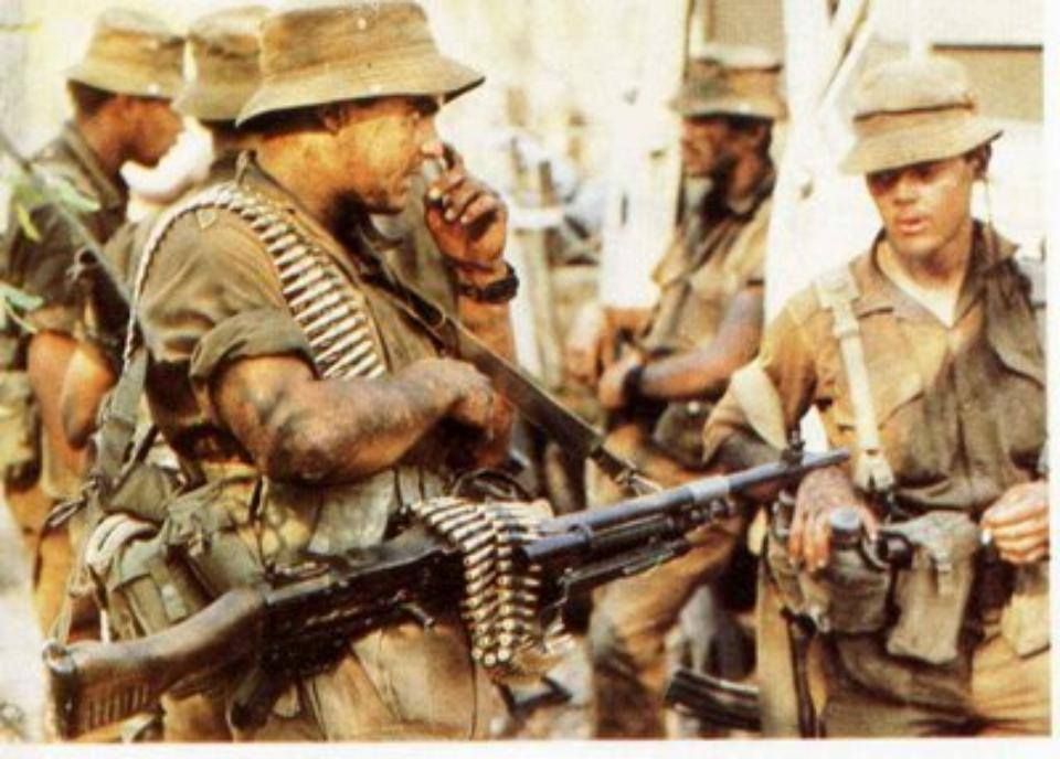 A group of men in military uniforms
AI-generated content may be incorrect.