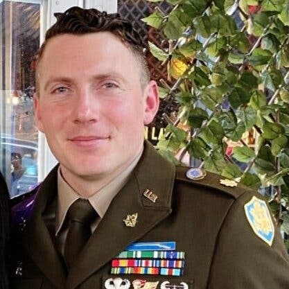 Army Officer Resigns in Protest of 'Unqualified' U.S. Support to Israel -  The New York Times